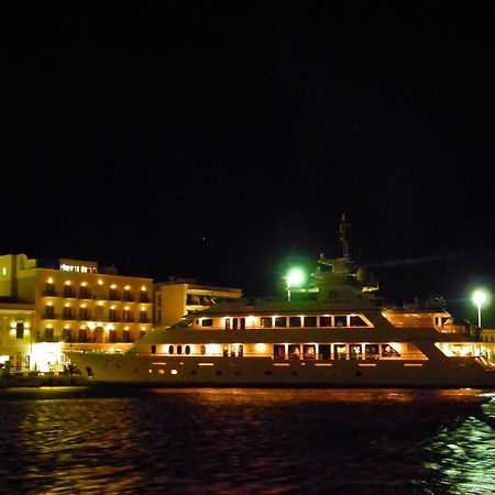 Poseidonio Hotel Tínos Exteriér fotografie