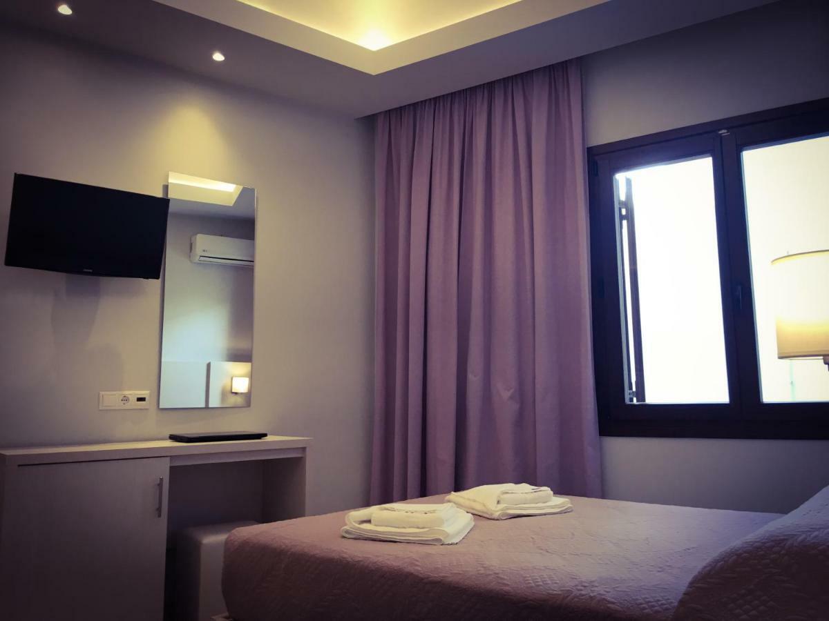 Poseidonio Hotel Tínos Pokoj fotografie