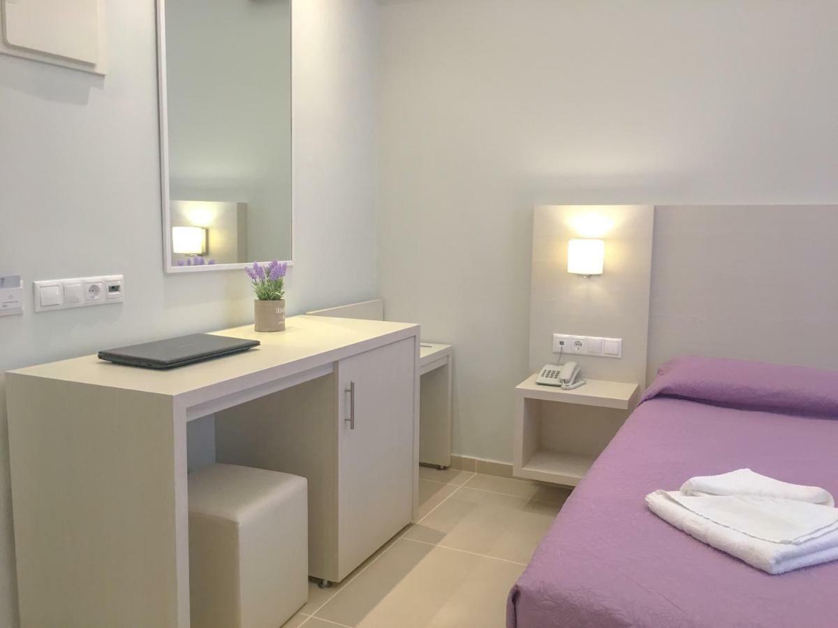 Poseidonio Hotel Tínos Pokoj fotografie